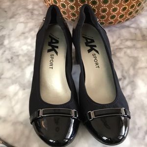 anne klein x ray pump